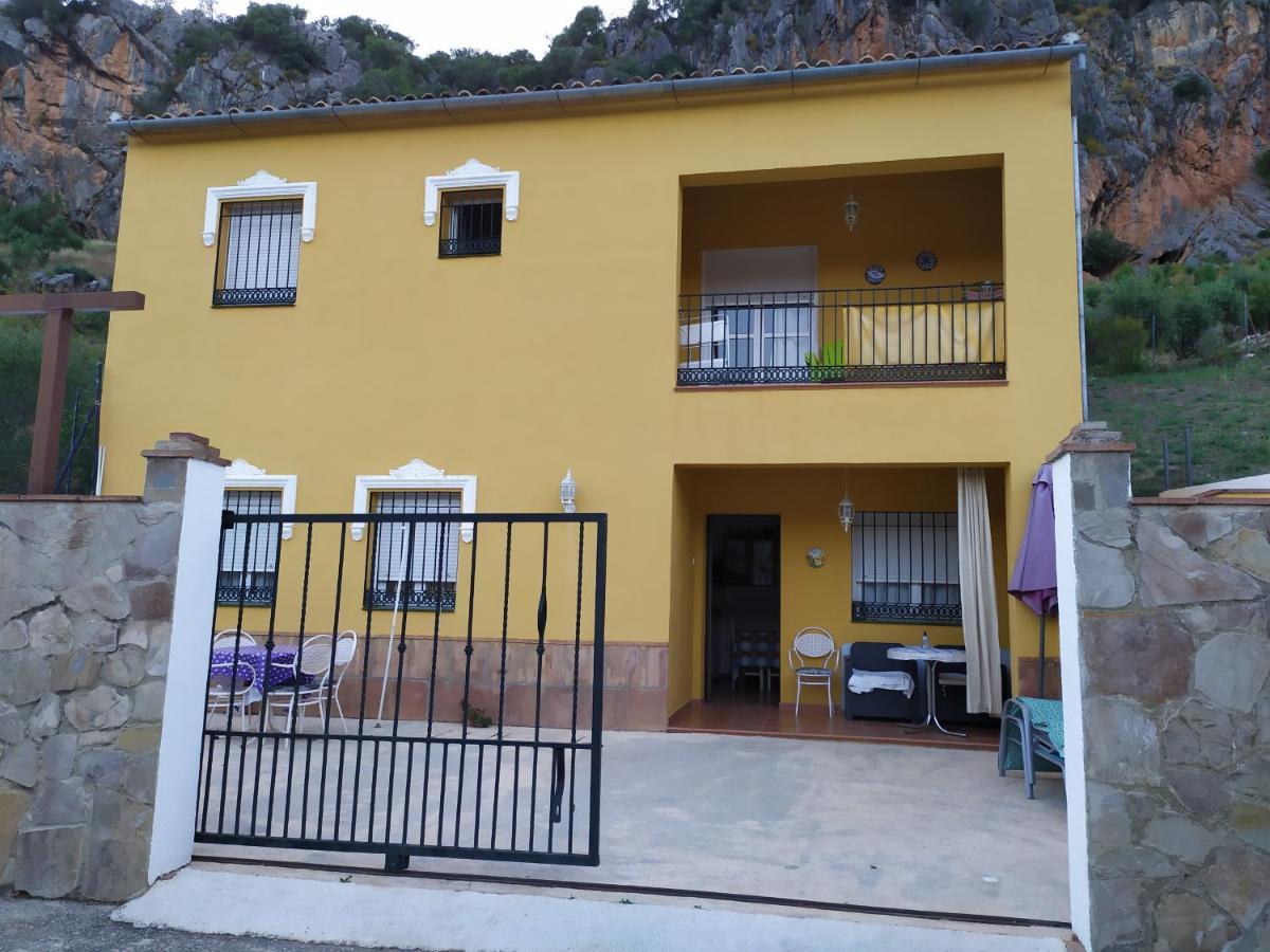 Apartamento El Serrano Benaojan Exterior photo